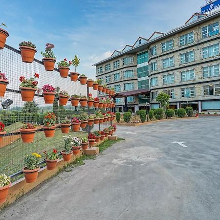 Hôtel The Chinar Srinagar Extérieur photo